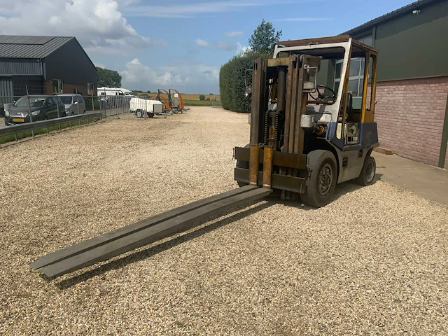 Toyota 2fd35 vorkheftruck - afbeelding 1 van  24