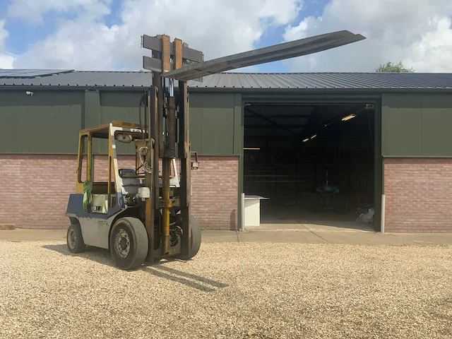 Toyota 2fd35 vorkheftruck - afbeelding 14 van  24
