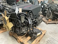 Toyota 3.0l automatic - 1jz-ge d4 - car engine - afbeelding 1 van  4