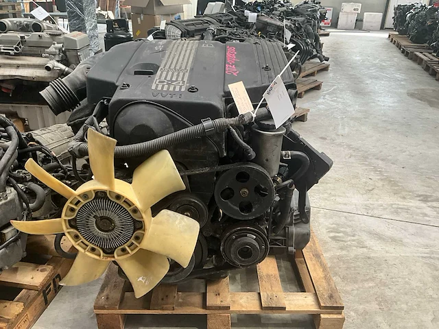 Toyota 3.0l automatic - 1jz-ge d4 - car engine - afbeelding 2 van  4