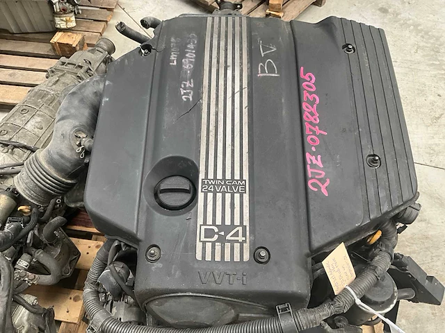 Toyota 3.0l automatic - 1jz-ge d4 - car engine - afbeelding 3 van  4