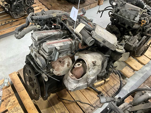 Toyota 3.0l turbo 7mgte motor - afbeelding 4 van  8