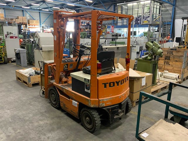 Toyota 4flb10 vorkheftruck - afbeelding 8 van  12