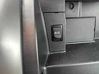 Toyota auris - 1.8 full hybrid exe. automaat cruise airco 19-sgg-1 - afbeelding 8 van  28