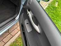 Toyota auris - 1.8 full hybrid exe. automaat cruise airco 19-sgg-1 - afbeelding 20 van  28