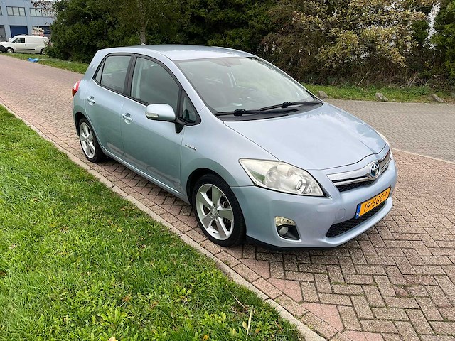 Toyota auris - 1.8 full hybrid exe. automaat cruise airco 19-sgg-1 - afbeelding 28 van  28
