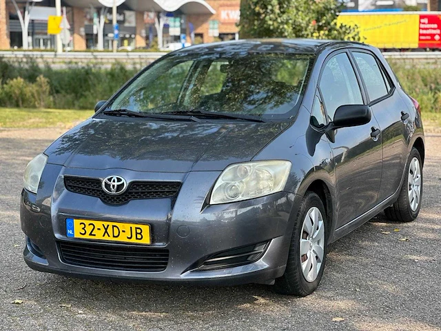 Toyota auris 1.6 16v terra, 32xdjb - afbeelding 1 van  15