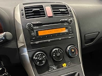 Toyota auris 1.6-16v terra 77-xl-fk - afbeelding 4 van  17