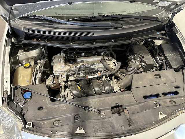 Toyota auris 1.6-16v terra 77-xl-fk - afbeelding 7 van  17