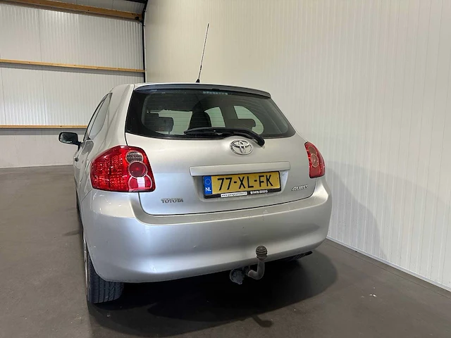 Toyota auris 1.6-16v terra 77-xl-fk - afbeelding 12 van  17