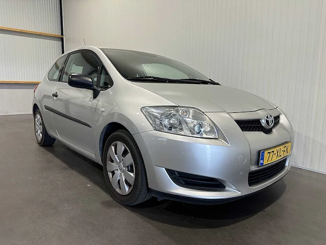 Toyota auris 1.6-16v terra 77-xl-fk - afbeelding 15 van  17