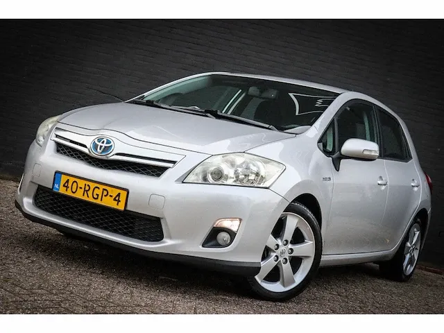 Toyota auris 1.8 full hybrid dynamic, 40-rgp-4 - afbeelding 1 van  21