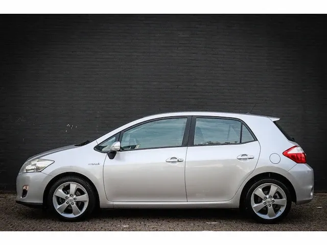 Toyota auris 1.8 full hybrid dynamic, 40-rgp-4 - afbeelding 12 van  21