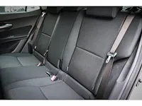 Toyota auris 1.8 full hybrid dynamic, 40-rgp-4 - afbeelding 19 van  21