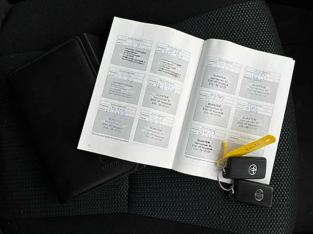 Toyota auris 1.8 full hybrid dynamic business automaat, 98-xvt-5 - afbeelding 8 van  16