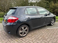 Toyota auris 1.8 full hybrid dynamic business automaat, 98-xvt-5 - afbeelding 9 van  16