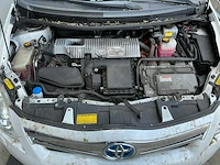 Toyota auris 1.8 full hybrid lesauto - afbeelding 15 van  45