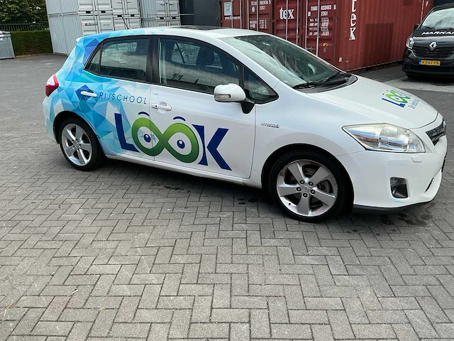 Toyota auris 1.8 full hybrid lesauto - afbeelding 3 van  45