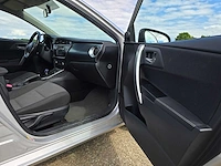 Toyota auris 1.8 hybrid aspiration, 5-knz-97 - afbeelding 2 van  33