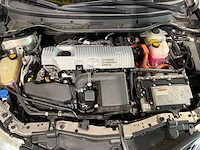 Toyota auris 1.8 hybrid dynamic, 5-kbl-67 - afbeelding 4 van  13