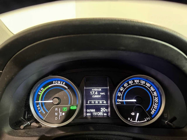 Toyota auris 1.8 hybrid dynamic, 5-kbl-67 - afbeelding 13 van  13