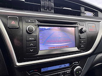 Toyota auris 1.8 hybrid lease , 79-zrr-1 - afbeelding 5 van  17
