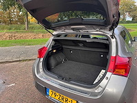 Toyota auris 1.8 hybrid lease , 79-zrr-1 - afbeelding 7 van  17