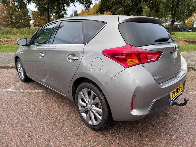 Toyota auris 1.8 hybrid lease , 79-zrr-1 - afbeelding 11 van  17