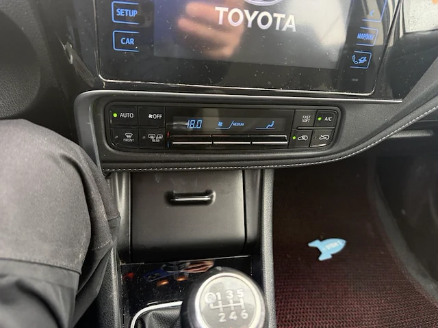 Toyota auris 33i vvt,2017 - afbeelding 3 van  27