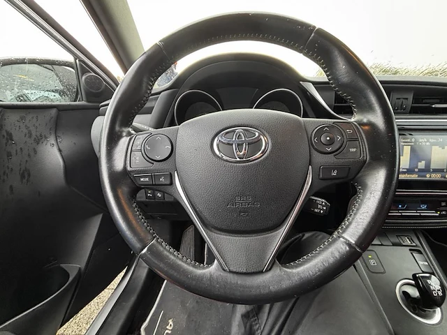 Toyota auris hev 1 8i hsd black edition e,2017 - afbeelding 6 van  35