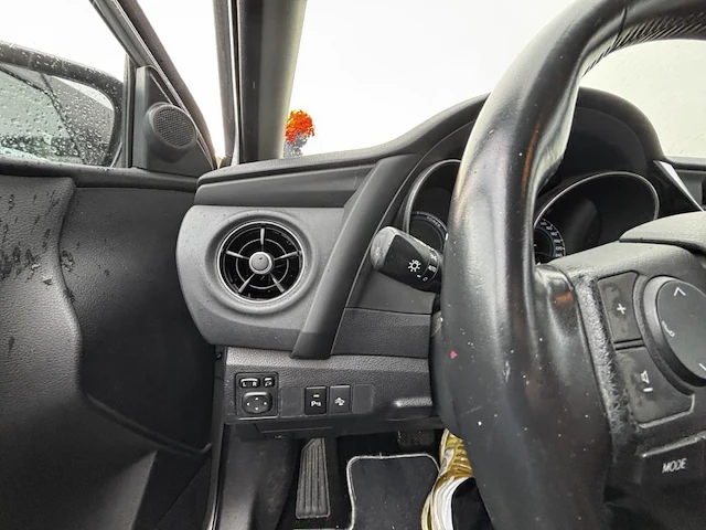 Toyota auris hev 1 8i hsd black edition e,2017 - afbeelding 7 van  35