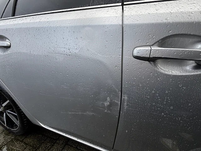 Toyota auris hev 1 8i hsd black edition e,2017 - afbeelding 21 van  35