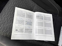 Toyota auris touring sports 1.8 hybr. lease , 7-zhp-28 - afbeelding 15 van  23