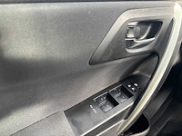 Toyota auris touring sports 1.8 hybr. lease , 7-zhp-28 - afbeelding 6 van  23