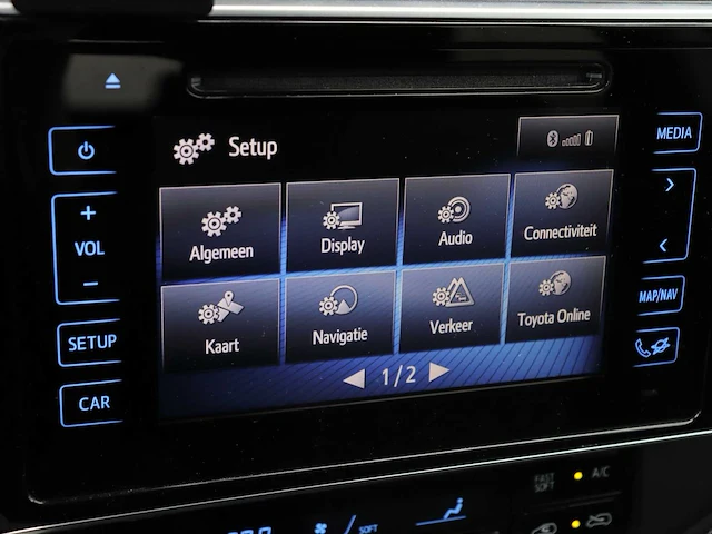 Toyota auris touring sports 1.8 hybrid black edition | rr-811-j - afbeelding 11 van  29