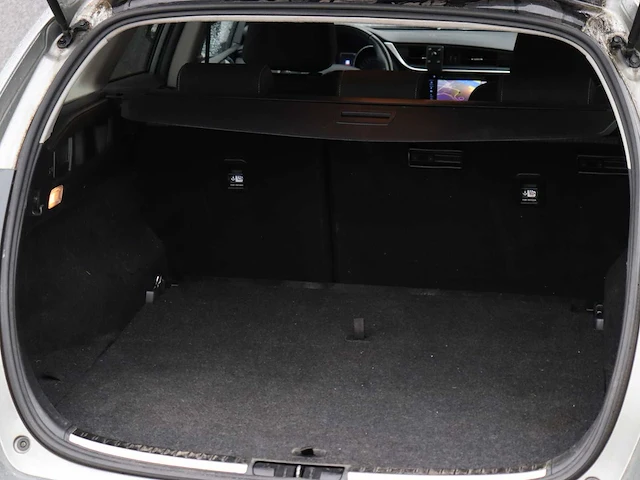 Toyota auris touring sports 1.8 hybrid black edition | rr-811-j - afbeelding 19 van  29