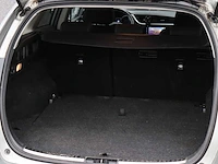 Toyota auris touring sports 1.8 hybrid black edition | rr-811-j - afbeelding 19 van  29