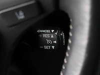 Toyota auris touring sports 1.8 hybrid black edition | rr-811-j - afbeelding 24 van  29