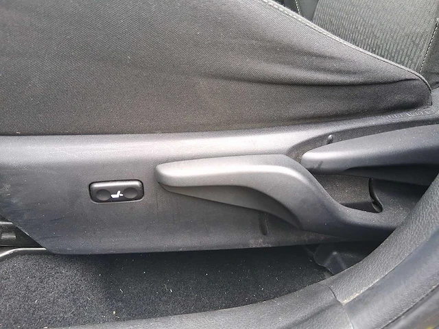 Toyota auris touring sports 1.8 hybrid lease 2014 | 7-xjr-65 - afbeelding 29 van  32