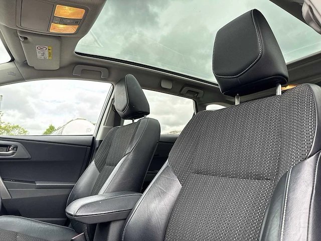 Toyota auris touring sports 1.8 hybrid lease pro 2013 | 8-sfn-72 - afbeelding 11 van  18