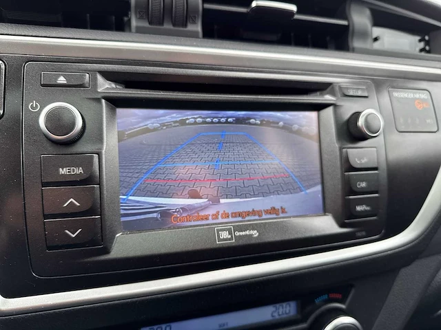 Toyota auris touring sports 1.8 hybrid lease pro 2013 | 8-sfn-72 - afbeelding 16 van  18