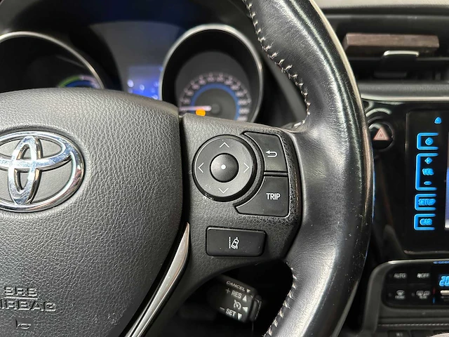 Toyota auris touring sports 1.8 hybrid lease pro 99pk 2015, hp-749-z - afbeelding 14 van  41