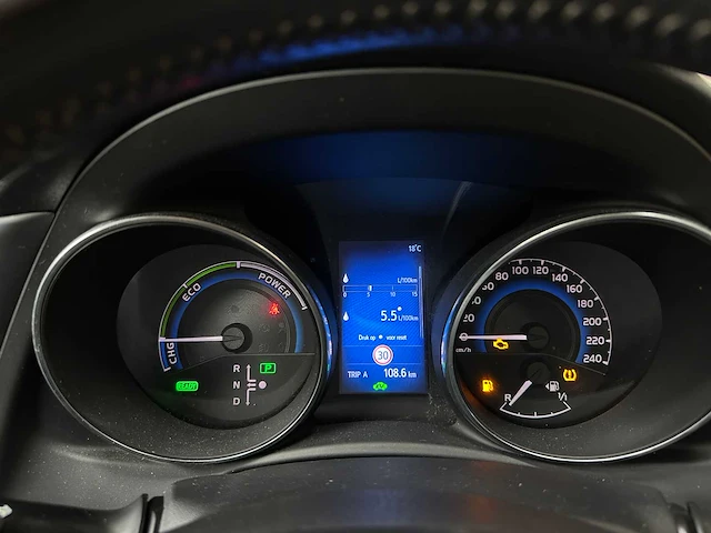 Toyota auris touring sports 1.8 hybrid lease pro 99pk 2015, hp-749-z - afbeelding 17 van  41