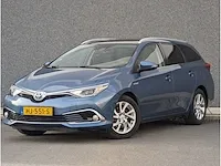 Toyota auris touring sports | hj-551-s