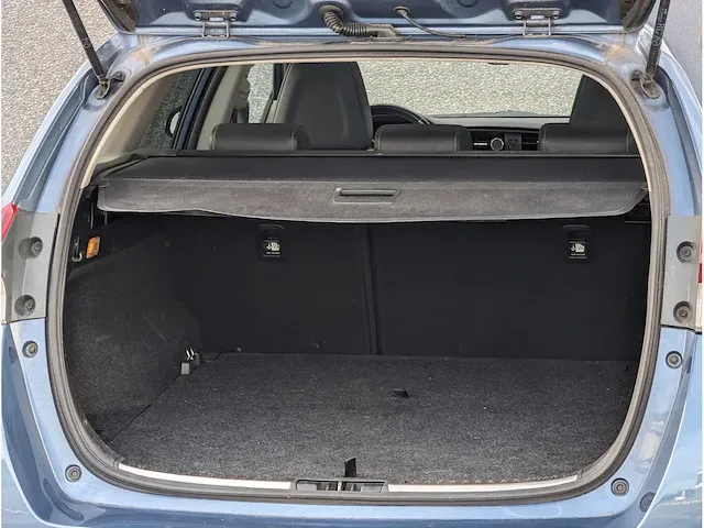 Toyota auris touring sports | hj-551-s - afbeelding 24 van  40