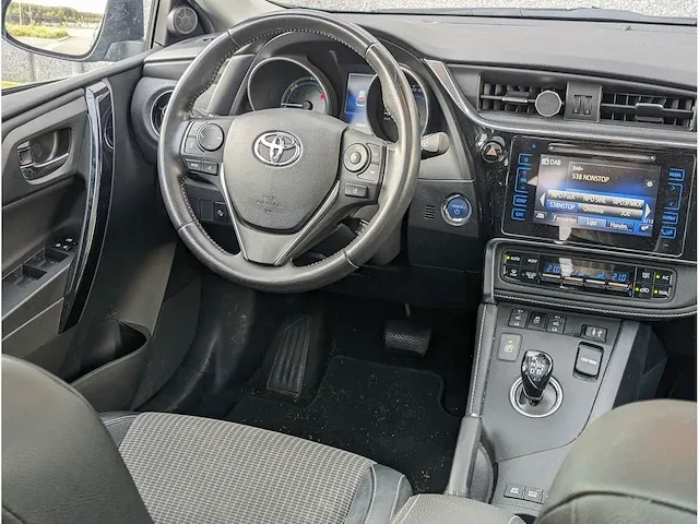 Toyota auris touring sports | hj-551-s - afbeelding 36 van  40