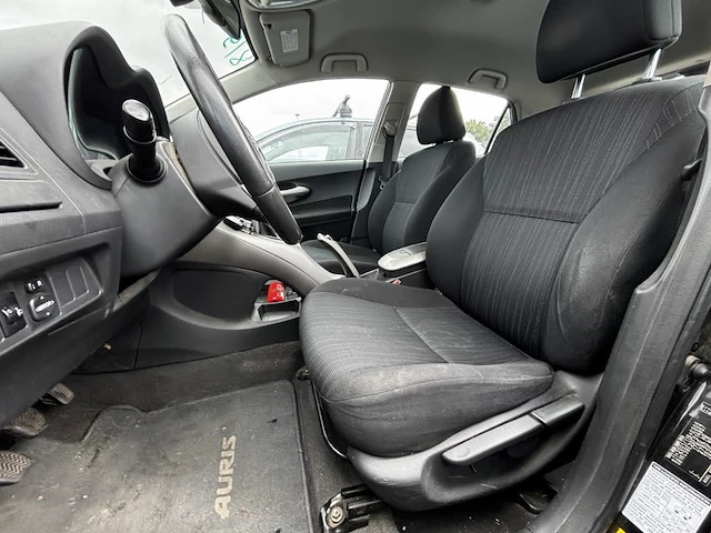 Toyota auris,2007 - afbeelding 35 van  37
