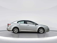 Toyota avensis 1.6 vvti dynamic 2009 | 86-jsv-7 - afbeelding 24 van  24
