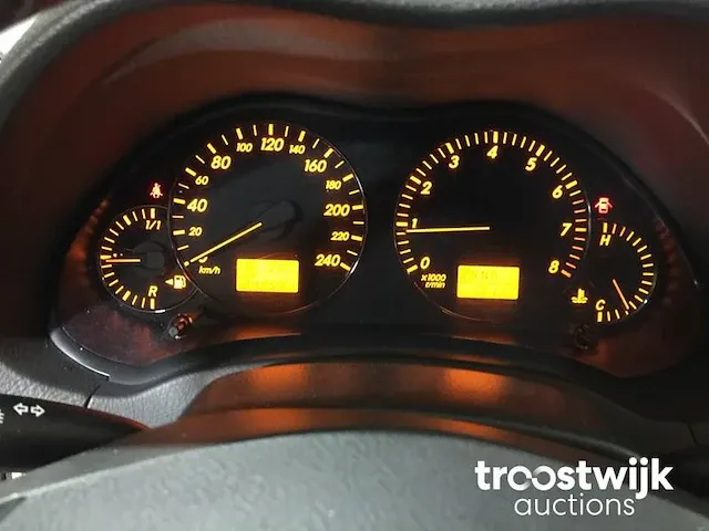 Toyota avensis 1.8 vvti automaat, 27-nkk-1 - afbeelding 11 van  25