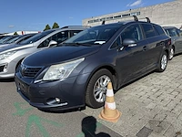 Toyota avensis sw 2.0 d-4d executive ii dpf 126, 2011 - afbeelding 1 van  32